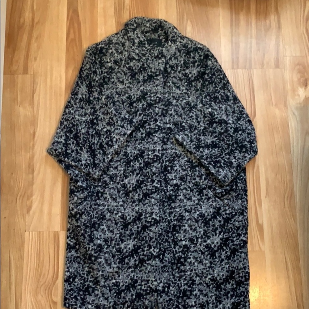 Black tweed shell